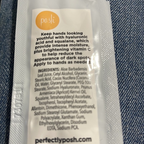 Perfect Posh Ain’t That The Youth Hand Cream - Picture 6 of 6